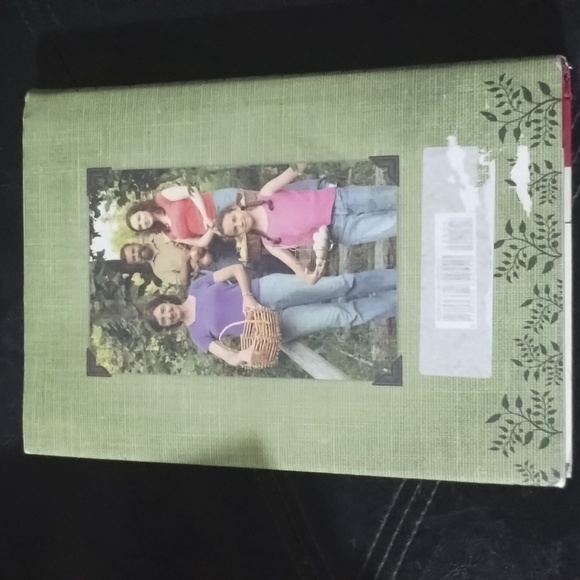 📗📒Barbara Kingsolver: Animal, Vegetable, Miracle:A Year of Food Life - Picture 4 of 4